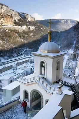 Прикрепленное изображение: 398px-Uspensky_Cave_Monastery_2.jpg